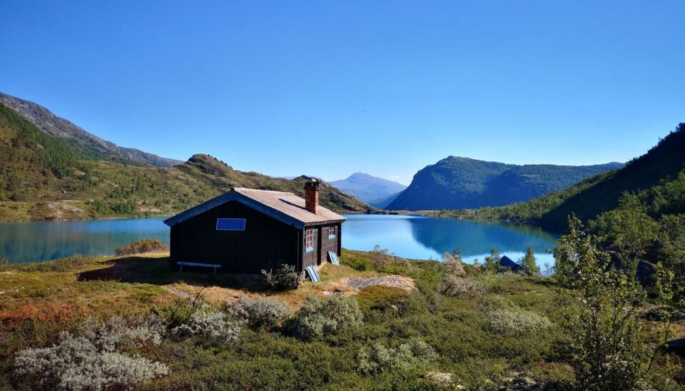 Med denne hytta som utgangspunkt kan du oppleve fjellet fra innsiden. Stemningen her er helt unik.