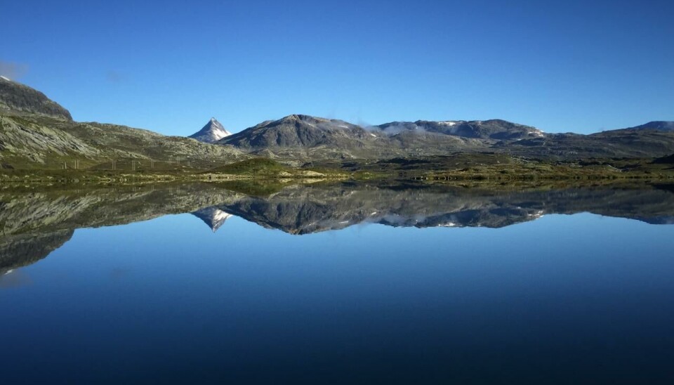 Trollsjøen ved Tyin i Jotunheimen på en godværsdag.