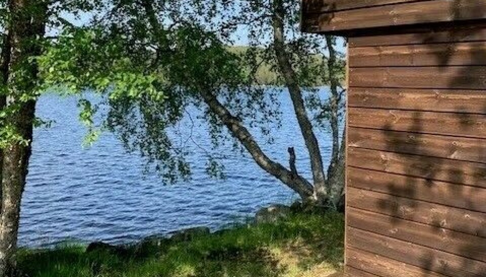 Badstue ved Blåskogvatnet på Hitra.