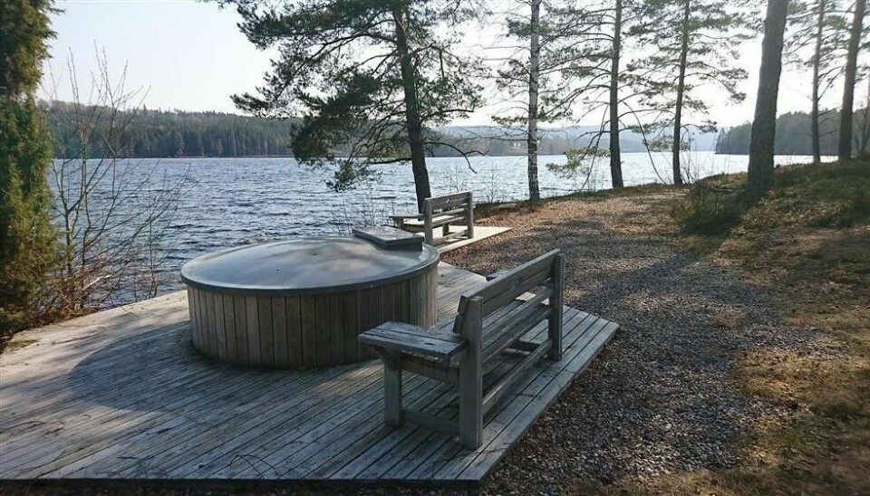 Etter et bad venter badstua eller badestampen på deg.